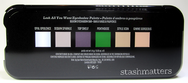 Buxom_look_all_you_want_4