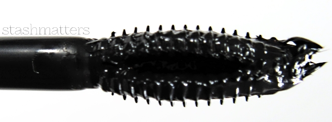 Revlon_mascaras_all_in_one_3