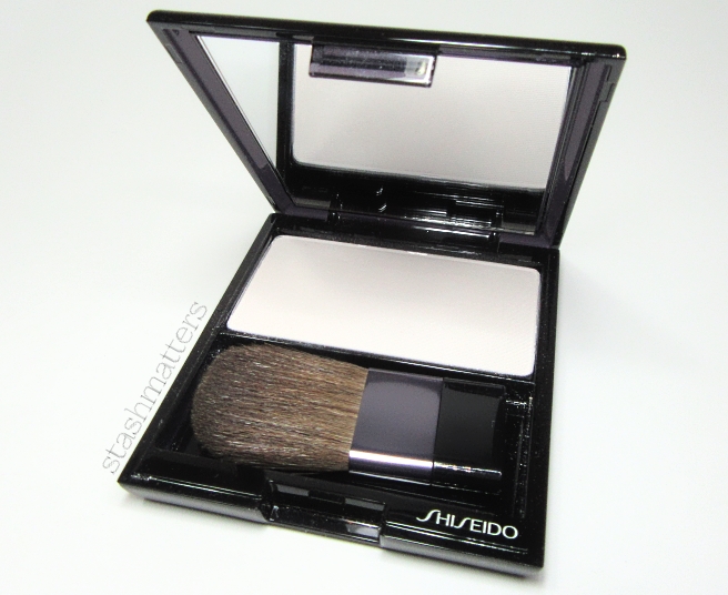 PP12: Shiseido Luminizing Satin Face Color in High Beam White